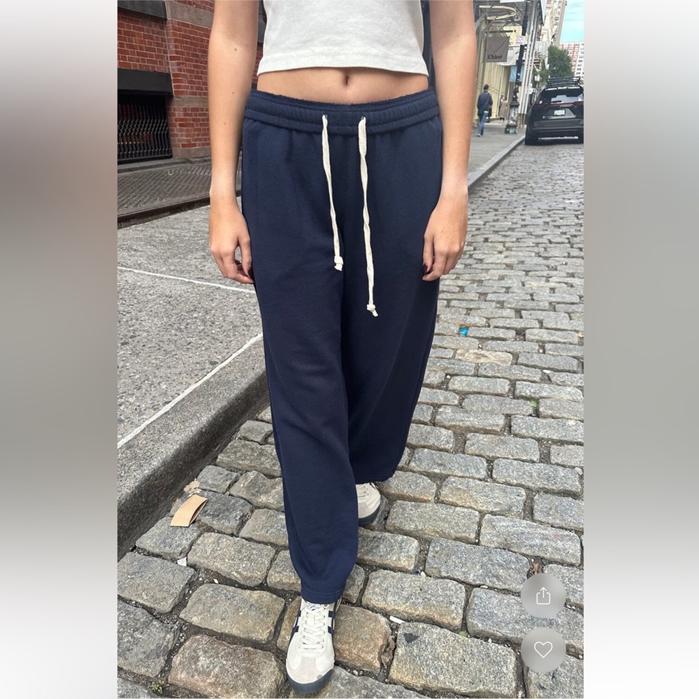 Brandy Melville - ANASTASIA TIE SWEATPANTS